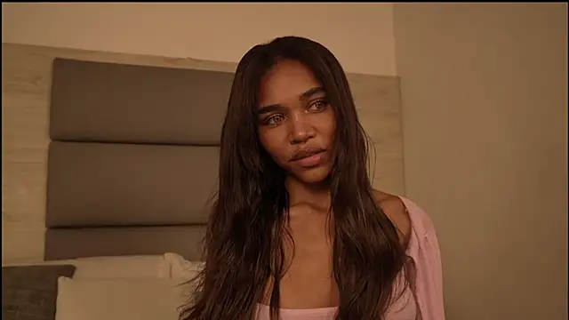 Lily Miiller online show from March 2026 08:16:01 PM