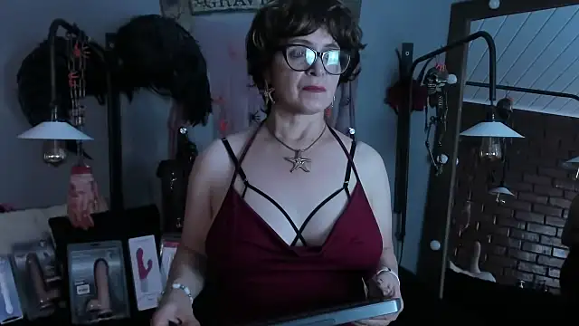 Samantha mature56 online show from October 2025 01:46:02 AM