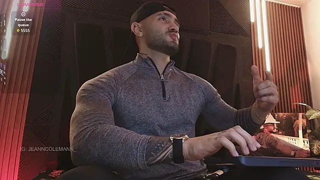 JeanColleman online show from February 2026 11:28:02 PM