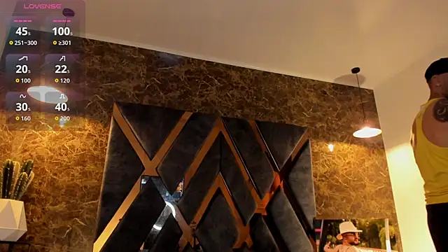 JeanColleman online show from April 2026 11:21:01 PM