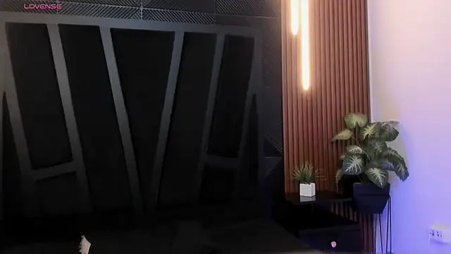 JeanColleman online show from December 2025 11:16:01 PM