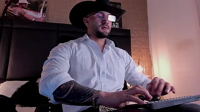 JeanColleman online show from November 2025 04:08:01 AM