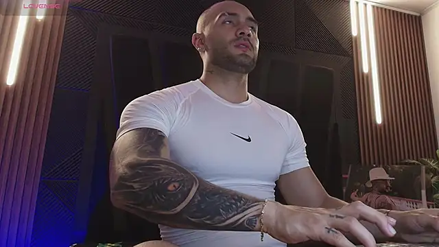 JeanColleman online show from March 2026 11:17:01 PM