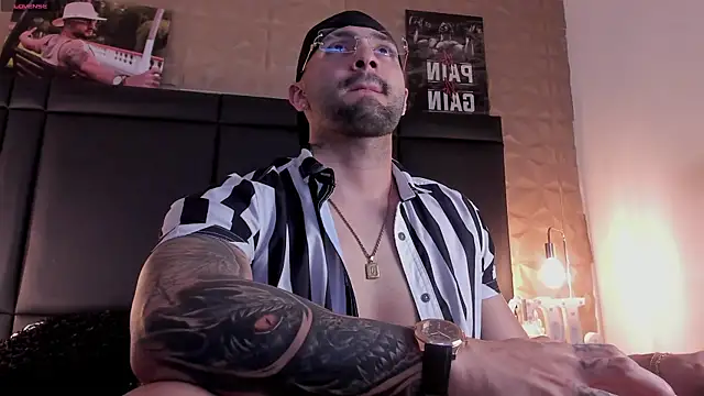 JeanColleman online show from November 2025 04:05:02 AM