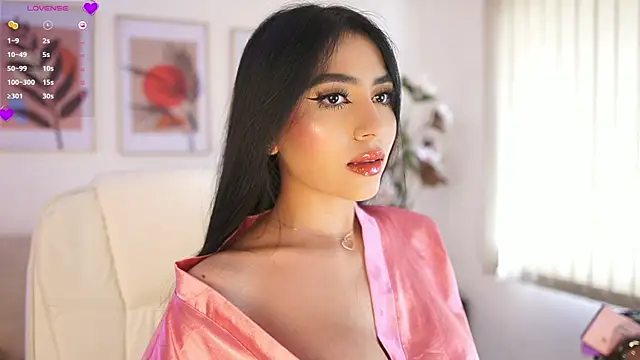 Snapshot of elasummer chatting on March 2025 06:32:01 PM elasummer online show from March 2025 06:32:01 PM