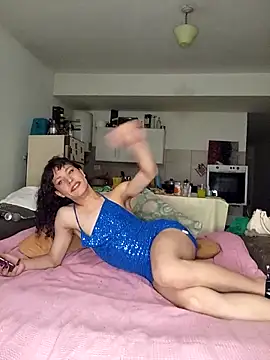 LaCristinatrans online show from September 2025 01:32:02 AM