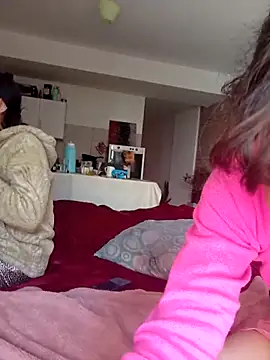 LaCristinatrans online show from September 2025 03:54:01 PM