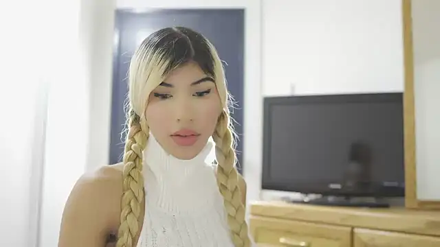 Snapshot of valeri-bigcock chatting on September 2025 08:21:01 AM valeri-bigcock online show from September 2025 08:21:01 AM