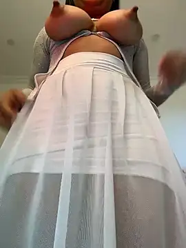 celine bell20 online show from June 2026 10:27:02 PM