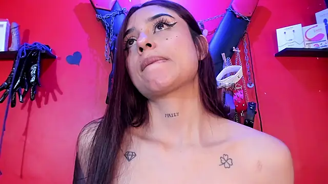 Monttserratt online show from March 2025 07:29:02 PM