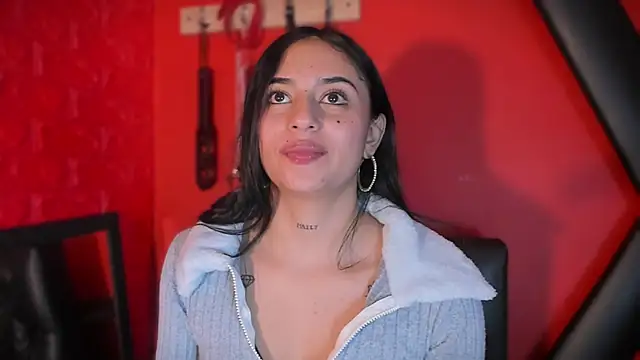 Monttserratt online show from April 2026 07:15:02 PM