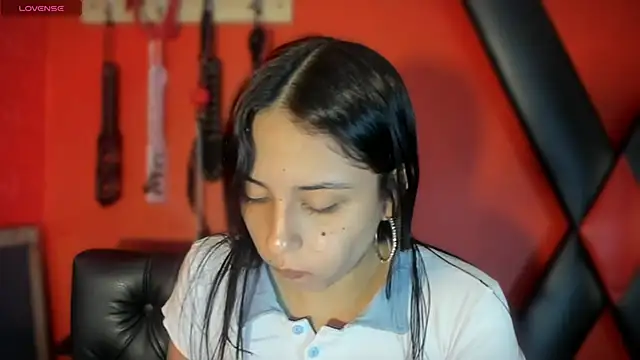 Monttserratt online show from April 2026 04:01:01 PM