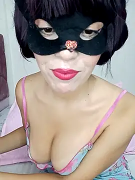 Orlasx online show from September 2025 08:18:02 PM