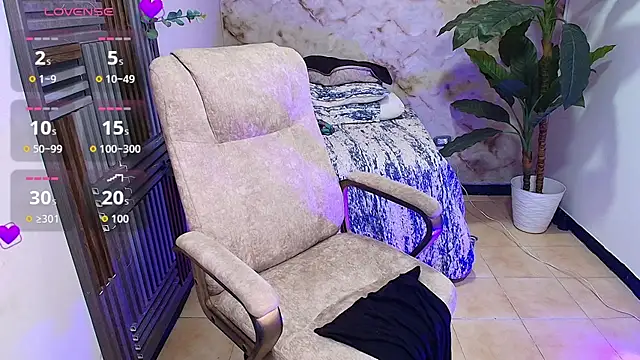 jennaa milf  online show from September 2025 07:30:01 PM
