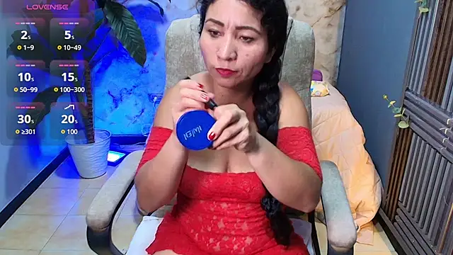 Snapshot of jennaa_milf_ chatting on June 2026 07:33:01 PM jennaa milf online show from June 2026 07:33:01 PM