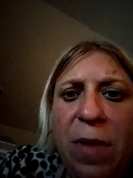 Snapshot of Playmate86 chatting on December 2024 10:07:01 AM Playmate86 online show from December 2024 10:07:01 AM