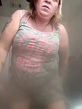 Snapshot of Playmate86 chatting on March 2026 05:48:01 PM Playmate86 online show from March 2026 05:48:01 PM