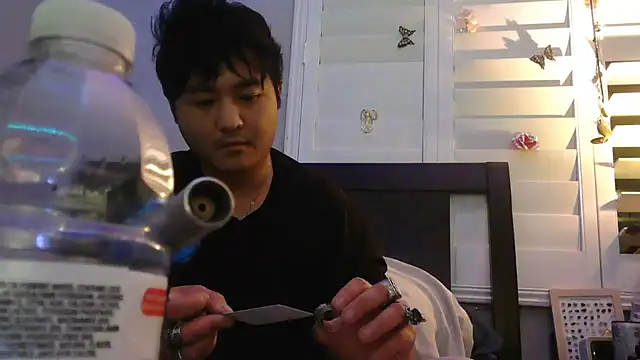 cloudyspun online show from November 2025 05:11:02 AM