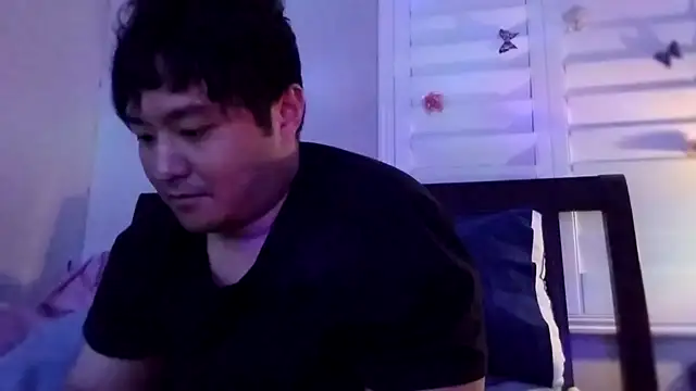 cloudyspun online show from April 2026 03:18:02 AM