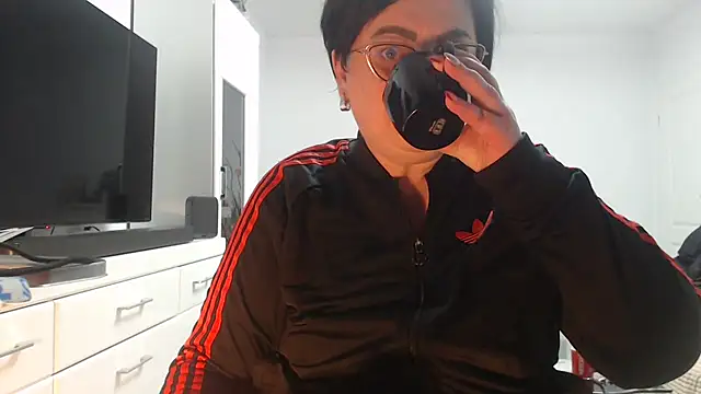 Amandamuller1982 online show from March 2026 11:39:02 PM