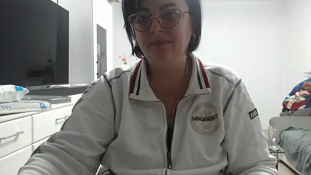 Amandamuller1982 online show from November 2025 07:40:01 PM