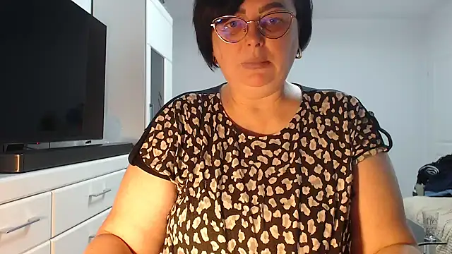 Amandamuller1982 online show from April 2026 06:55:02 PM