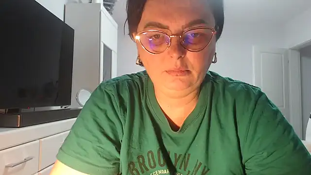 Amandamuller1982 online show from June 2026 07:06:02 AM
