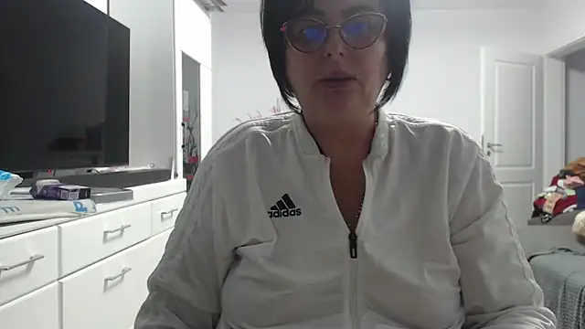 Amandamuller1982 online show from November 2025 08:53:02 PM