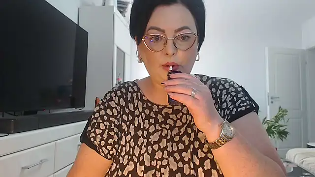 Amandamuller1982 online show from May 2026 06:23:02 AM