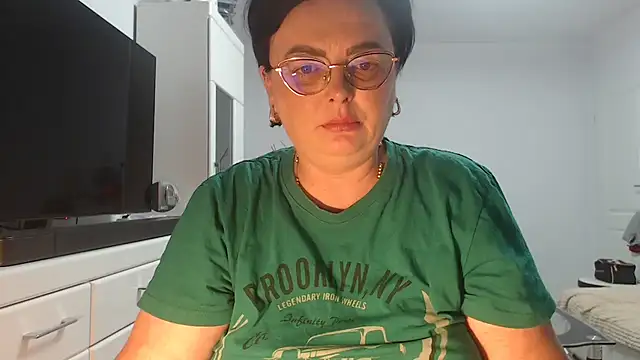 Amandamuller1982 online show from June 2026 10:29:02 PM