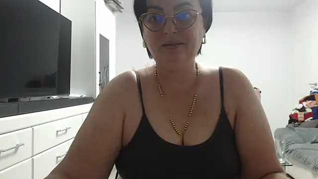 Amandamuller1982 online show from November 2025 08:03:02 PM