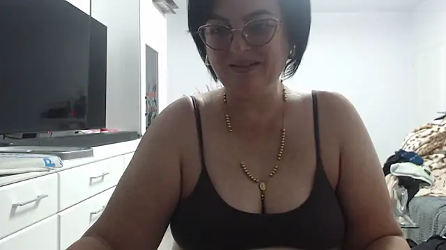 Amandamuller1982 online show from October 2025 07:35:02 PM