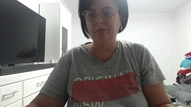 Amandamuller1982 online show from September 2025 08:27:01 PM
