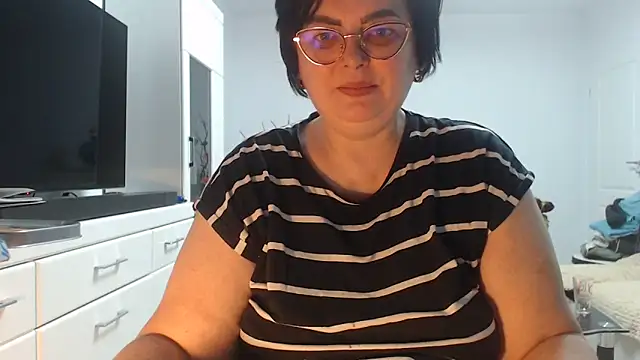 Amandamuller1982 online show from March 2026 09:53:02 PM