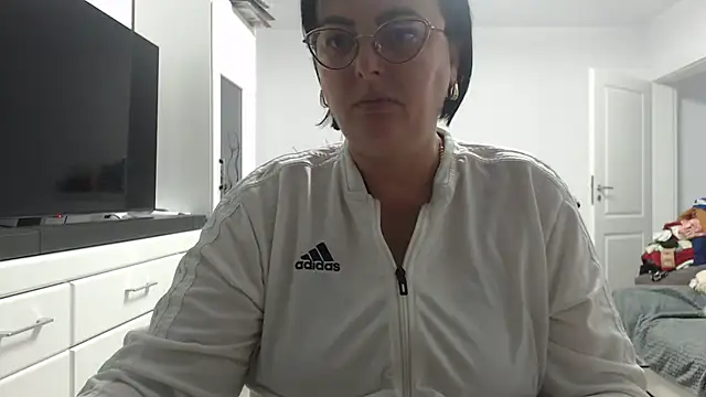 Amandamuller1982 online show from November 2025 03:39:01 PM