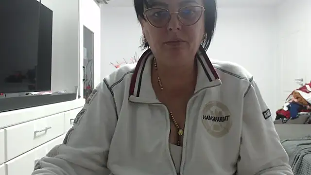 Amandamuller1982 online show from November 2025 12:33:02 AM