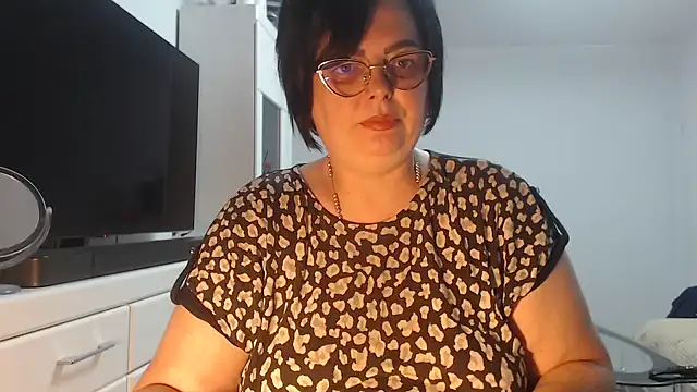 Amandamuller1982 online show from June 2026 10:31:02 PM