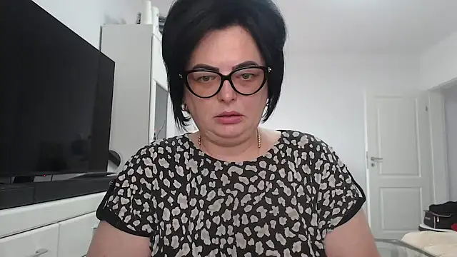 Amandamuller1982 online show from July 2026 01:47:01 PM