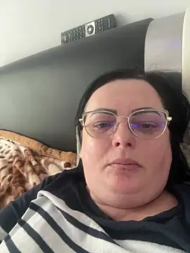 Amandamuller1982 online show from February 2025 01:38:01 PM