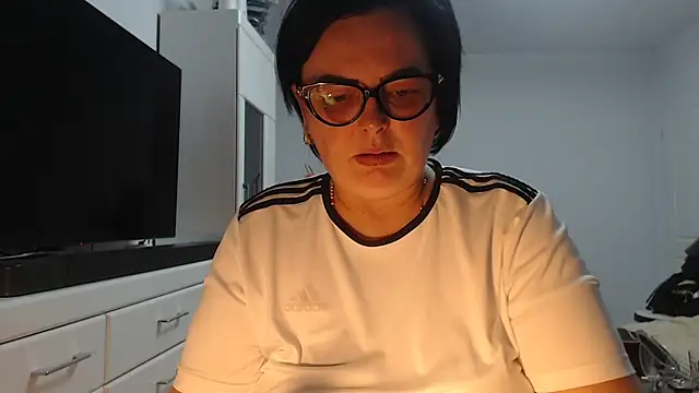 Amandamuller1982 online show from July 2026 09:33:01 PM