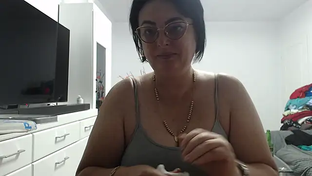 Amandamuller1982 online show from September 2025 09:15:02 PM
