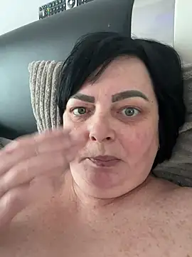 Amandamuller1982 online show from February 2025 01:44:01 PM
