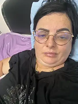 Amandamuller1982 online show from September 2025 09:10:01 PM