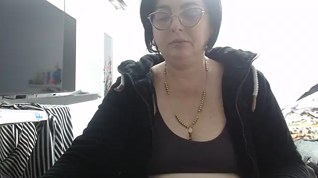 Amandamuller1982 online show from October 2025 10:43:02 PM