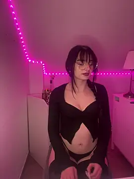 AdelinaAlia online show from March 2026 09:38:02 PM