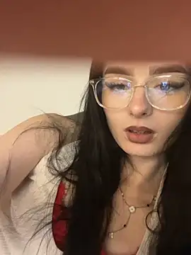 AdelinaAlia online show from May 2026 08:16:01 PM