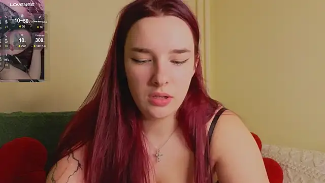 Snapshot of CookyDaisy chatting on December 2025 10:48:01 PM CookyDaisy online show from December 2025 10:48:01 PM