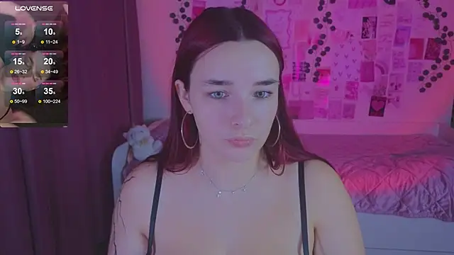 CookyDaisy online show from October 2025 09:01:01 PM