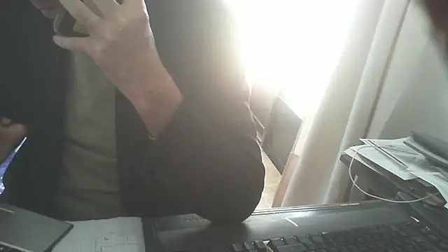 shyfrenchcock1 online show from March 2026 01:33:01 PM