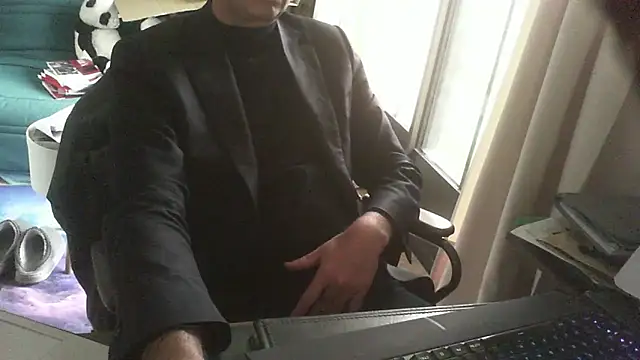 shyfrenchcock1 online show from March 2026 02:31:01 PM